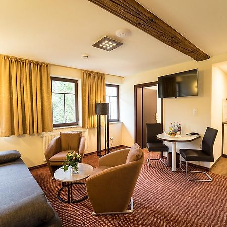 Hotel Goldener Hirsch Suhl Exterior photo