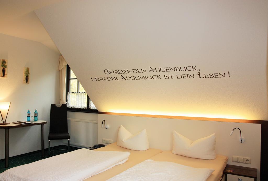 Hotel Goldener Hirsch Suhl Exterior photo